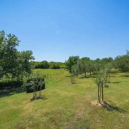 فيلة Eufemia Near With Large Garden And Outdoor Playground For Kids