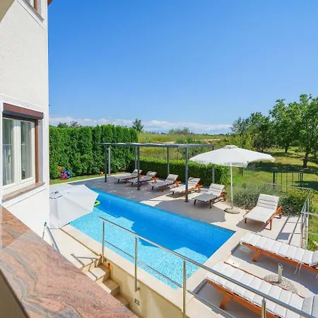 Villa Eufemia Near With Large Garden And Outdoor Playground For Kids